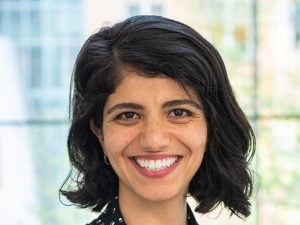  Leyla  Isik  headshot