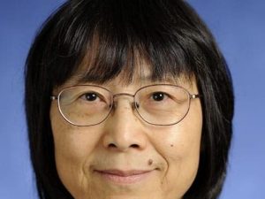  Lingxin  Hao  headshot