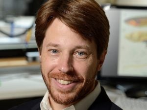  Noah  Cowan  headshot