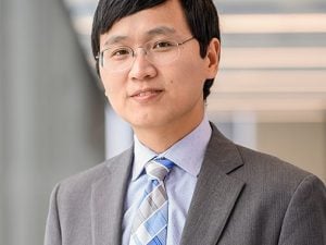  Tinglong  Dai  headshot