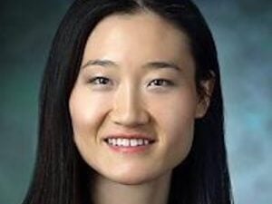  Zheyu  Wang  headshot