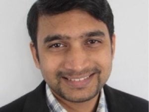  Chinmay  Maheshwari  headshot