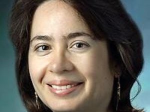  Andreia  Faria  headshot