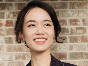  Luhao  Zhang  headshot