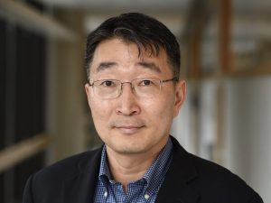  Deok-Ho  Kim  headshot