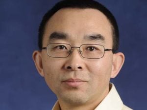   Yingyao  Hu  headshot